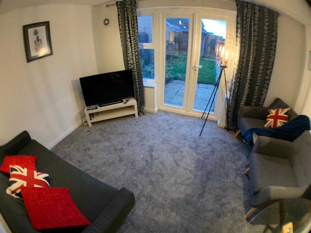 Harpers Brook House, Netflix Tvs And Fast Wifi Villa Corby Bagian luar foto